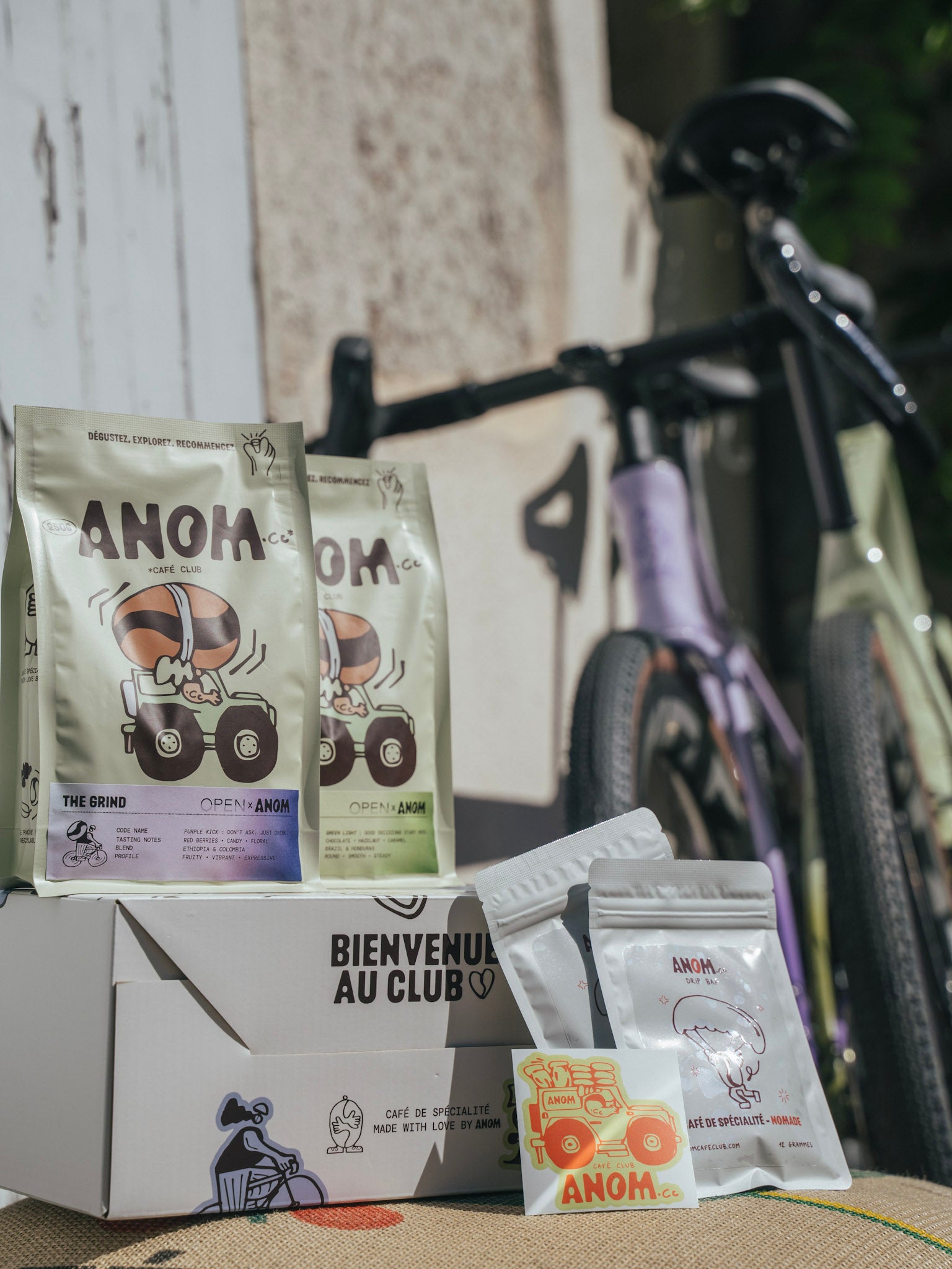 The Grind Box avec les blends ANOM et OPEN